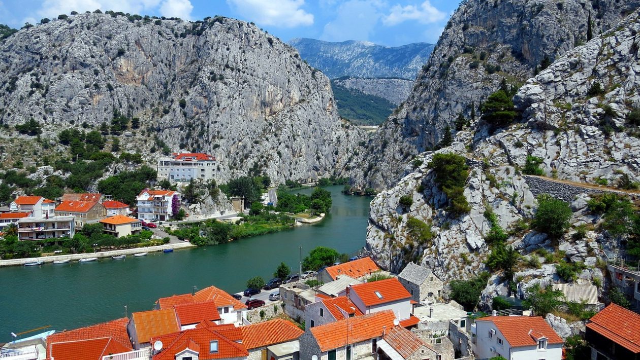 Picturesque view of Omis with the Cetina River